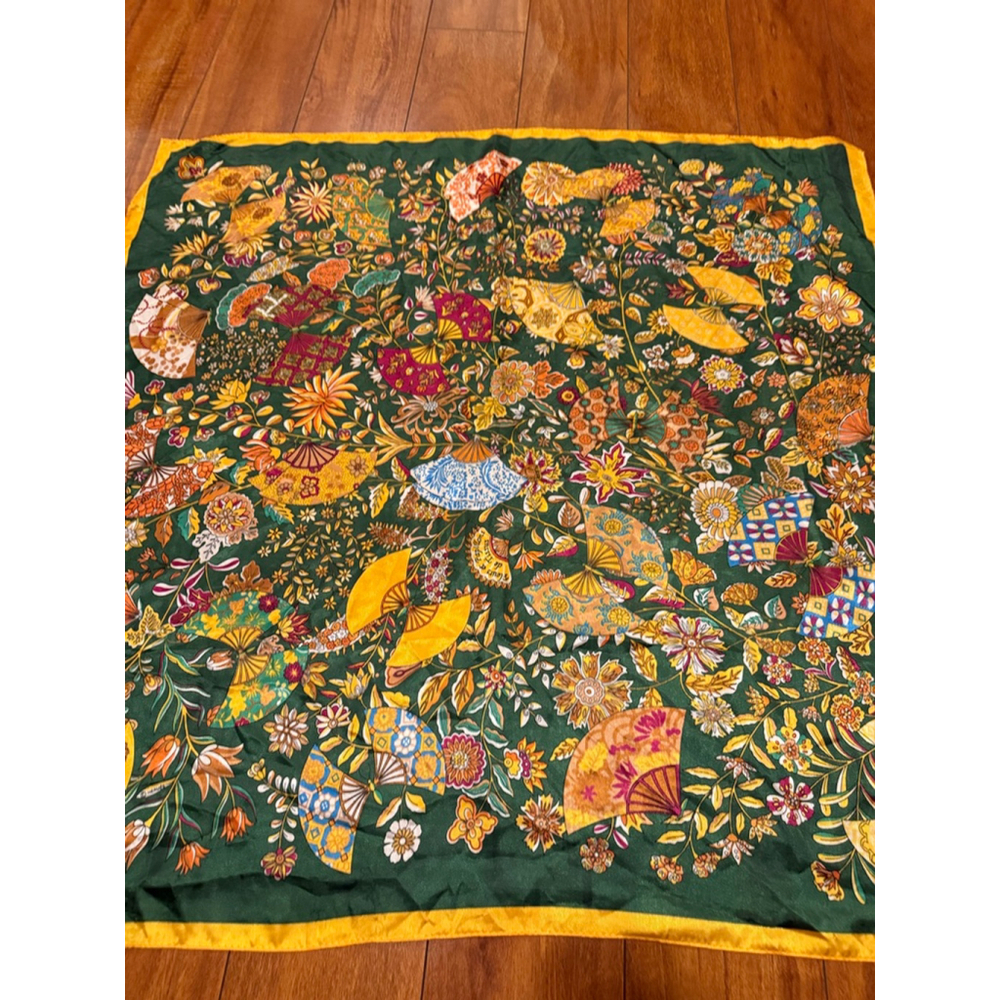 Women's Hermès Fleurs et Papillons de Tissus Silk Scarf One Size Green Yellow - Picture 6 of 6